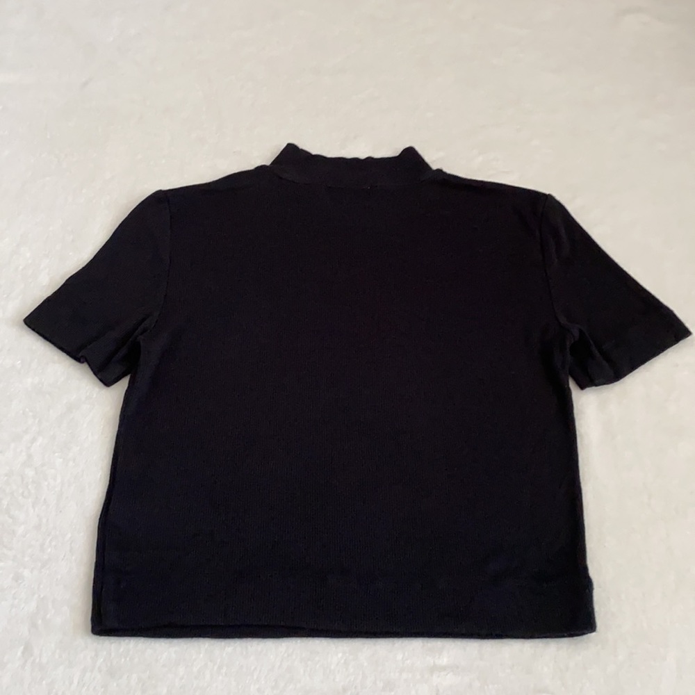 {Aritzia} Babaton | Mockneck Ribbed Cropped Short Sleeve Contour Tee Black (XS) - Picture 11 of 12